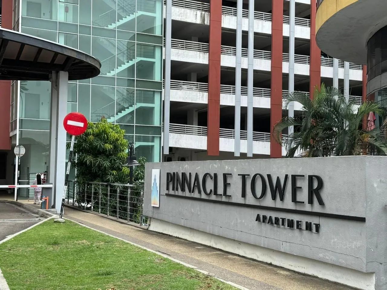Daire Pinnacle Tower 4Br, Jb City Town, Near Ciq Johor Bahru
