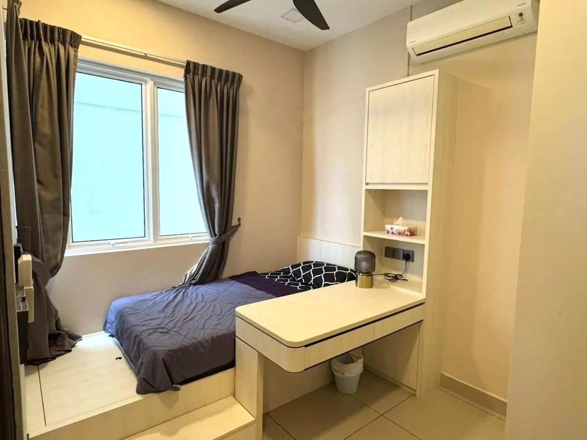 Pinnacle Tower 4Br, Jb City Town, Near Ciq Johor Bahru