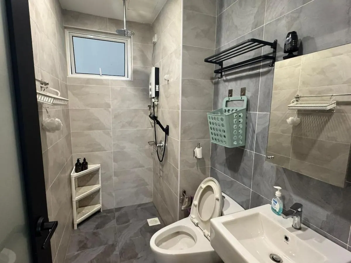 Pinnacle Tower 4Br, Jb City Town, Near Ciq Johor Bahru 0*,  Malezya