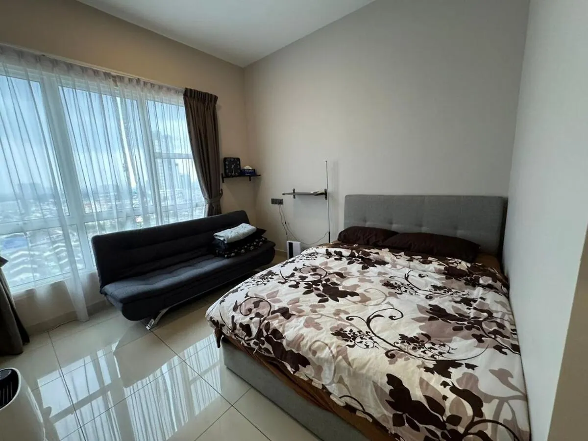 Pinnacle Tower 4Br, Jb City Town, Near Ciq Johor Bahru Daire